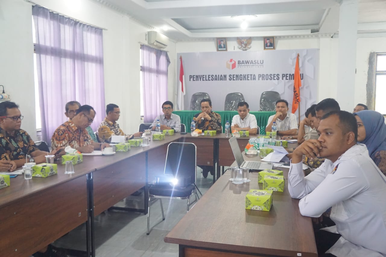 Bawaslu Pariaman adakan Rapat Kerja bersama Stakeholder se- Kota Pariaman