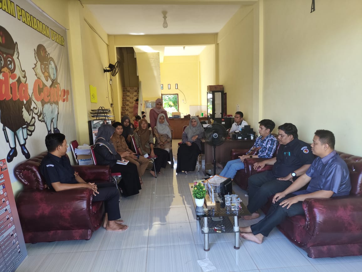 Foto Bawaslu Pariaman saat koordinasi dengan Ketua, ANggota serta Staf Panwaslu Kecamatan