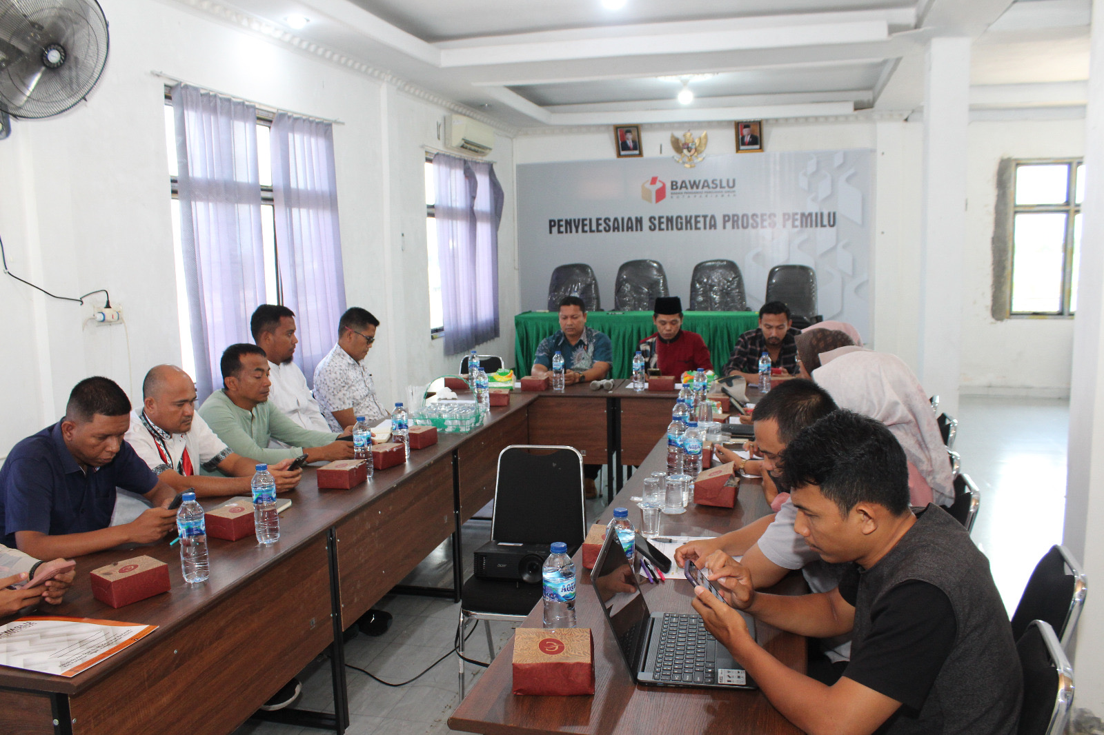 Foto Rapat sentra gakkumdu, jumat (16/08/24)