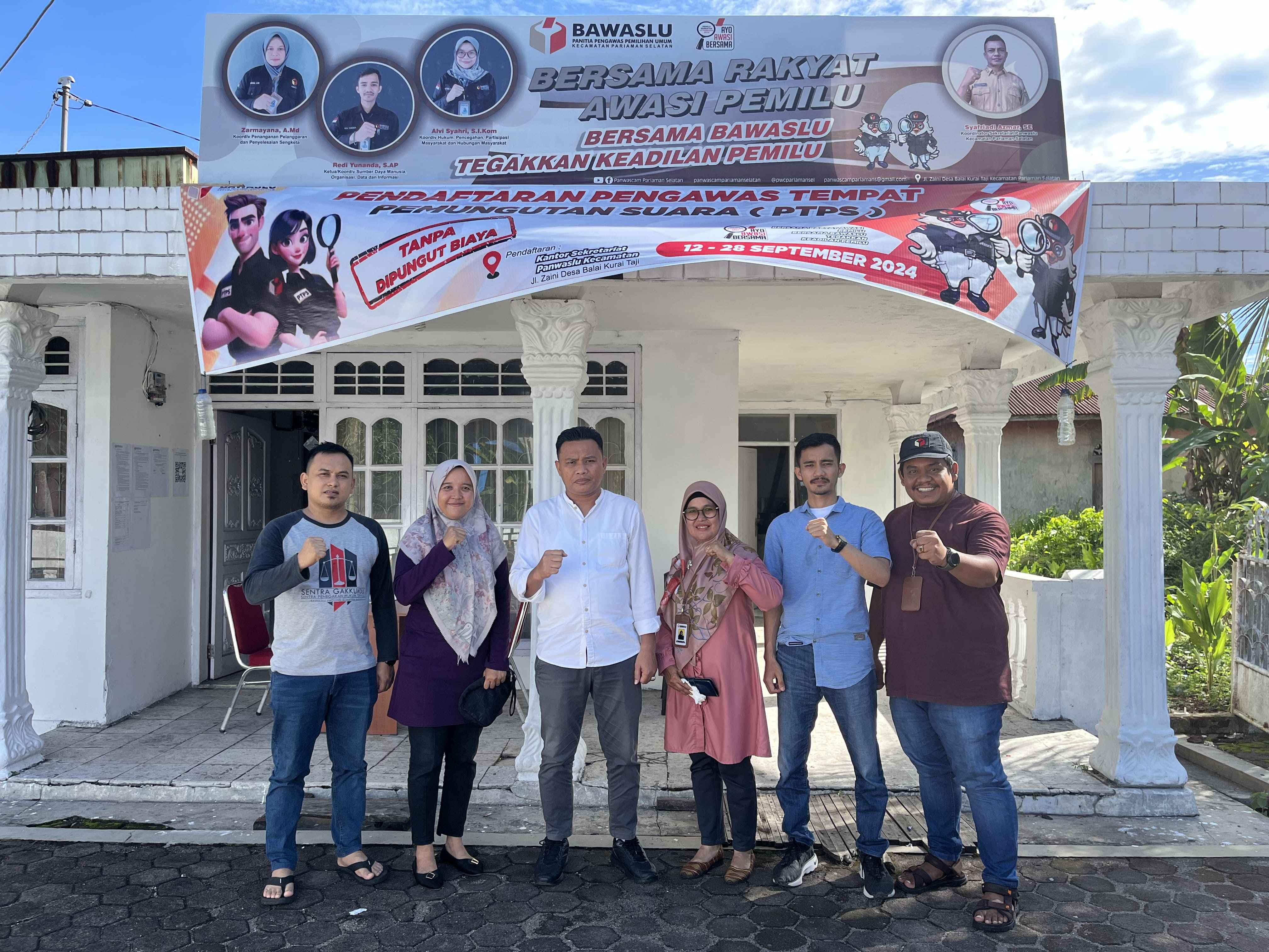 Foto saat Kordiv HPPH Ulil Amri dan staf melakukan supervisi dan monitoring Perpanjangan pendaftaran Pengawas TPS