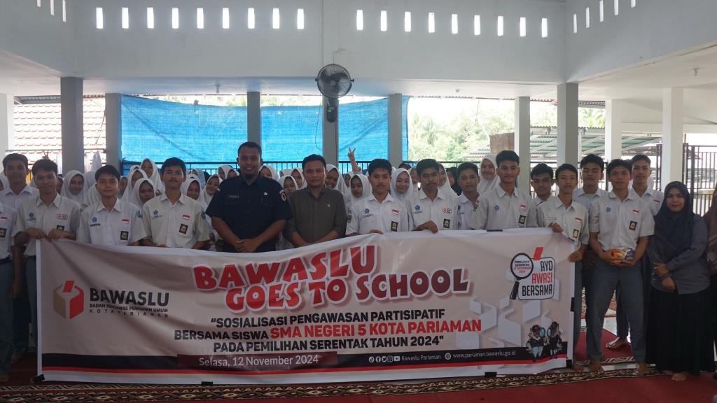 Bawaslu Goes to School di SMA N 5 Pariaman