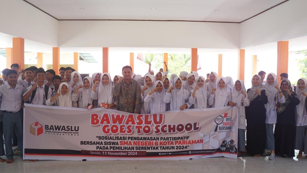 Bawaslu goes to school di SMA N 6 Pariaman