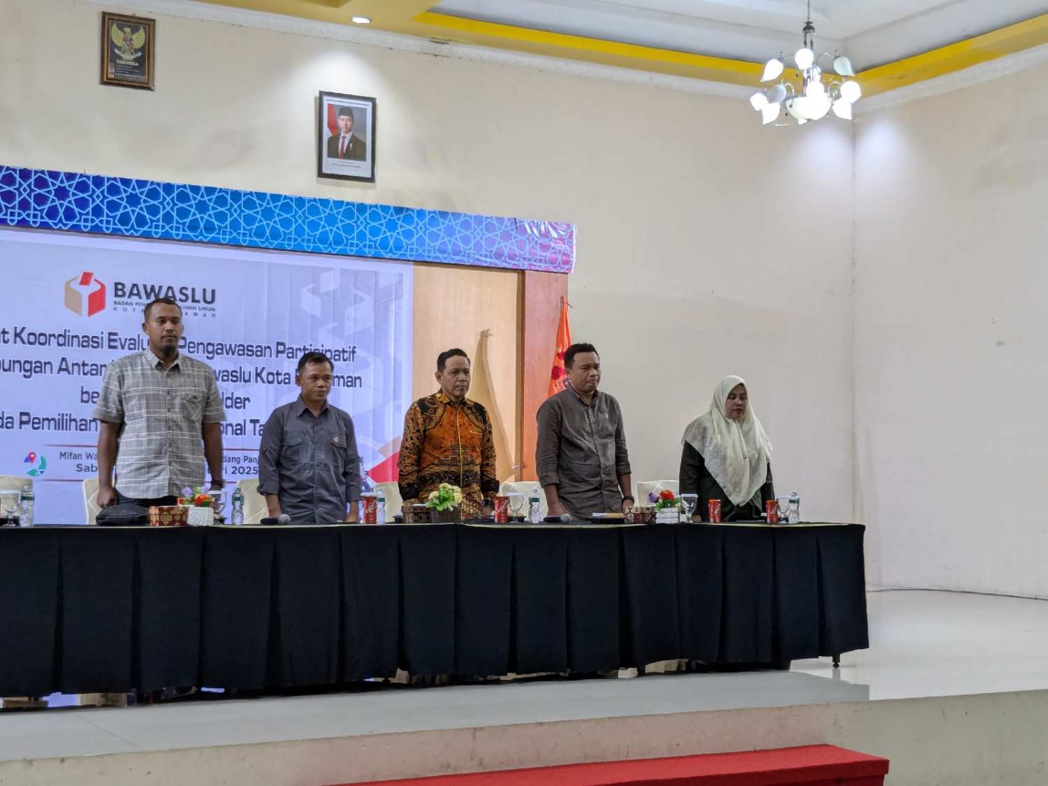 Foto Rakor Evaluasi Usai Pilkada Serentak Bawaslu Kota Pariaman, 01/02/25