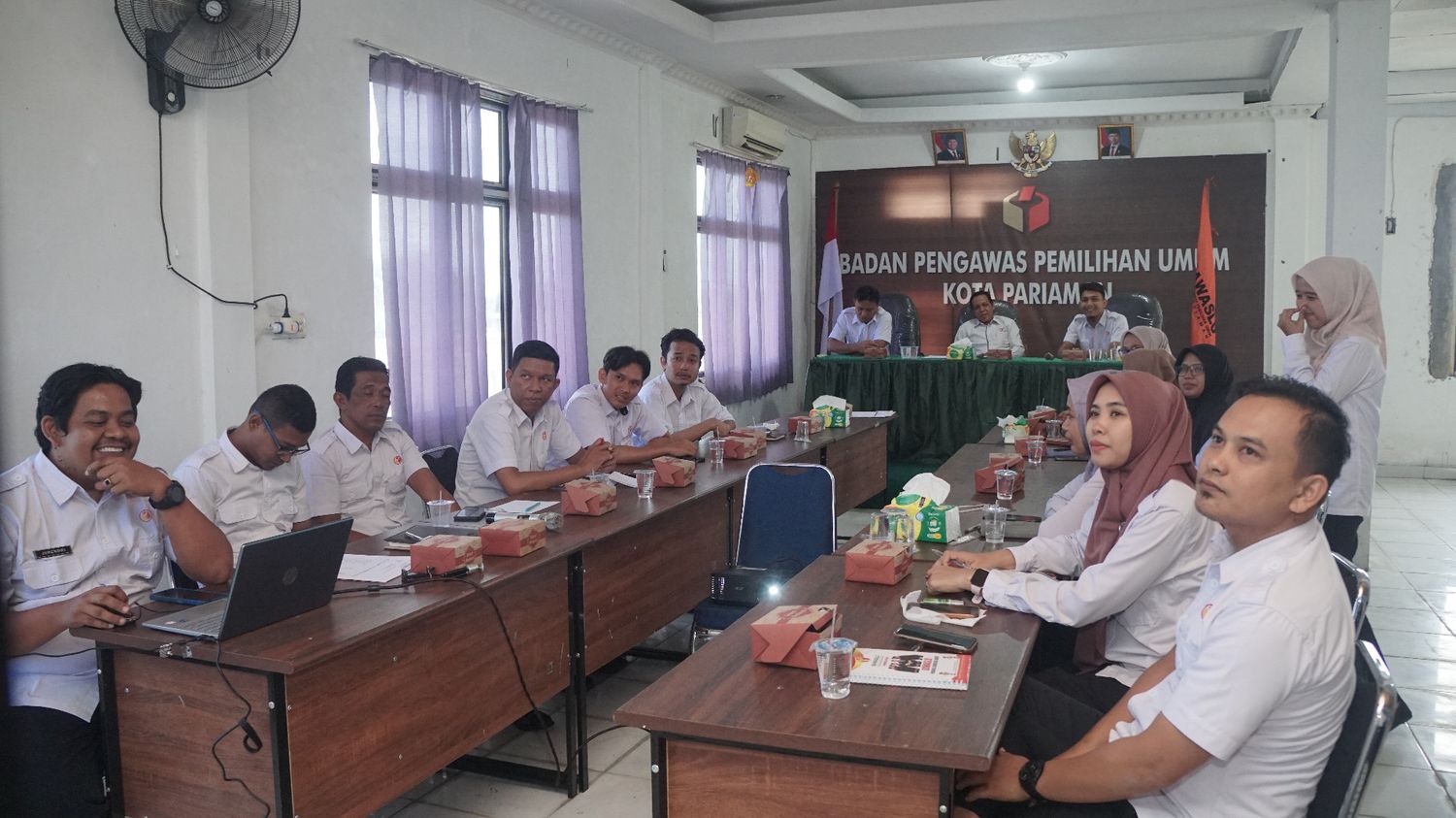 Pemaparan Materi dari Bawaslu Provinsi Sumatera Barat terkait Rapat Pengelolaan Barang Milik Negara, 16/07/25