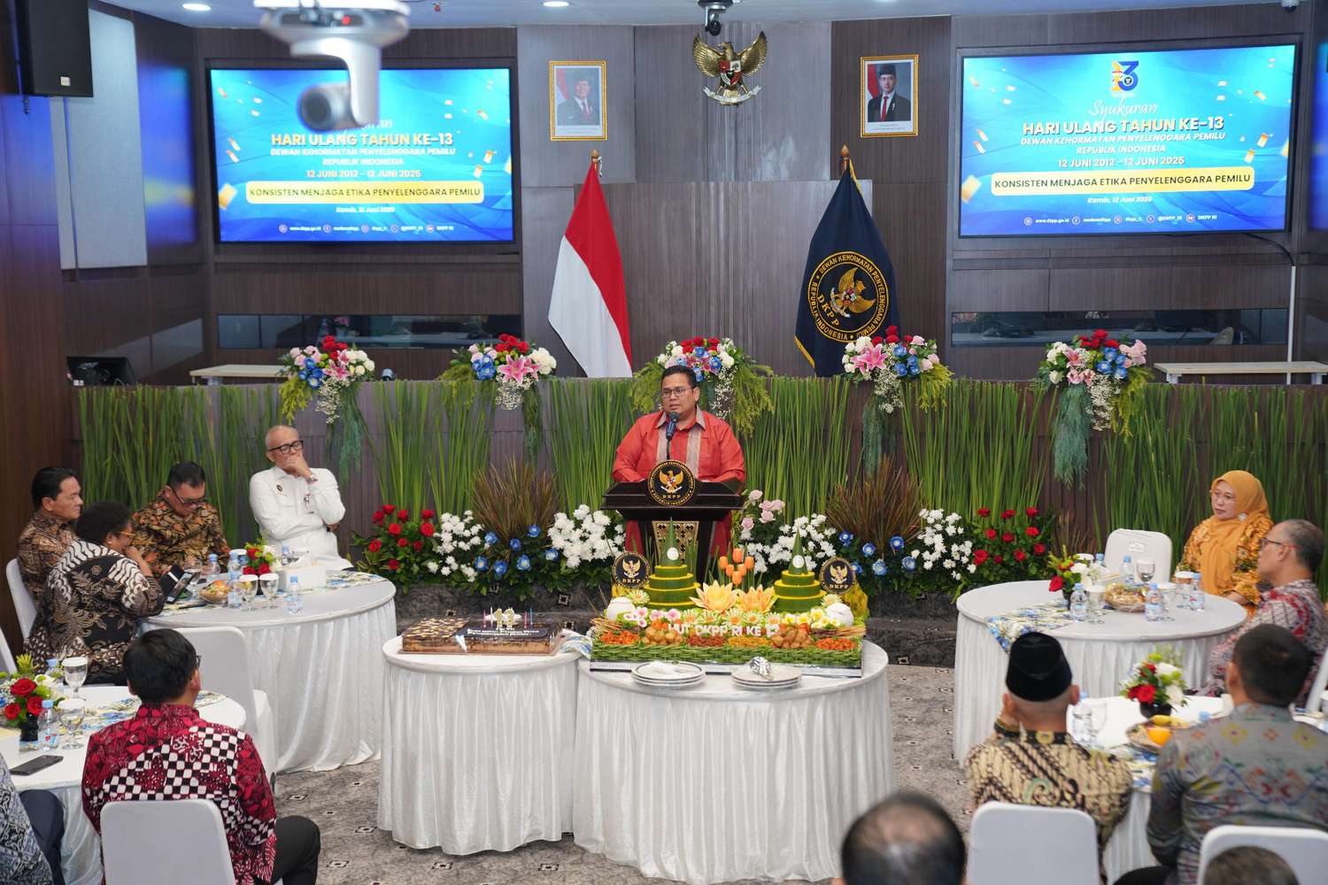Ketua Bawaslu Rahmat Bagja dalam sambutannya di Hut DKPP ke-13 di Jakarta, Kamis (12/6/2025)/ Foto: Publikasi dan Pemberitaan Publikasi Bawaslu