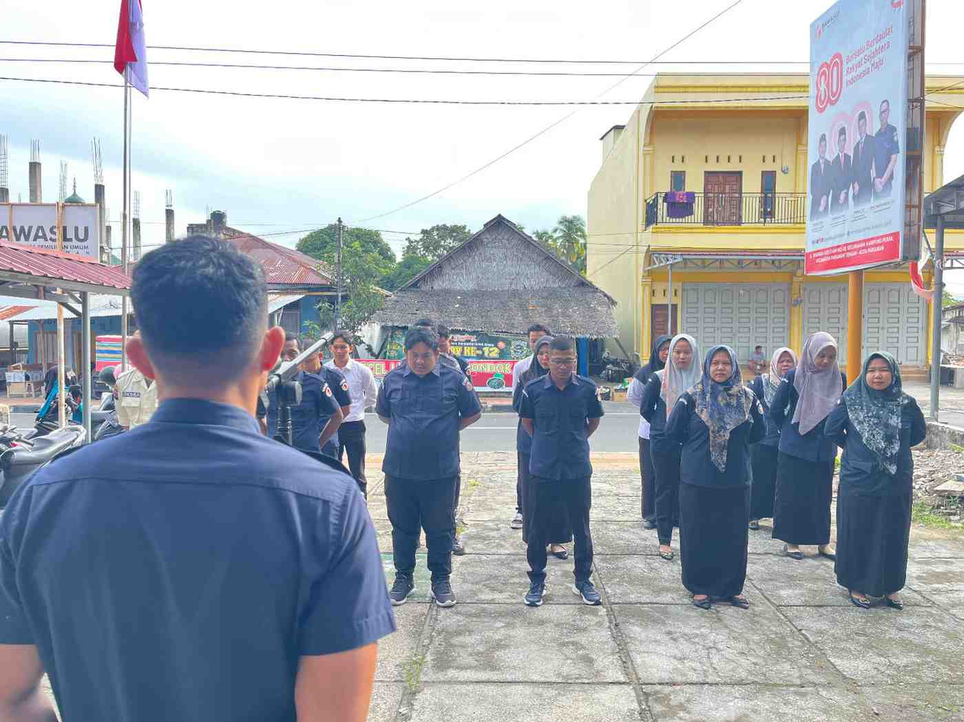 Foto apel pagi Bawaslu Kota Pariaman, 27/10/25