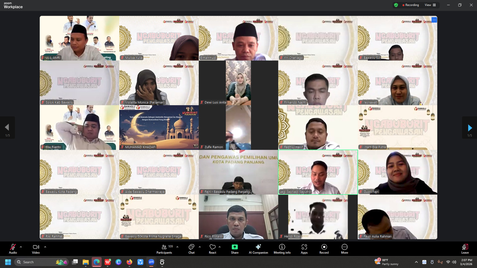Zoom meeting Ngabuburit Pengawasan Bawaslu Kota Pariaman dengan Kabupaten Sijunjung, 04/03/2026.