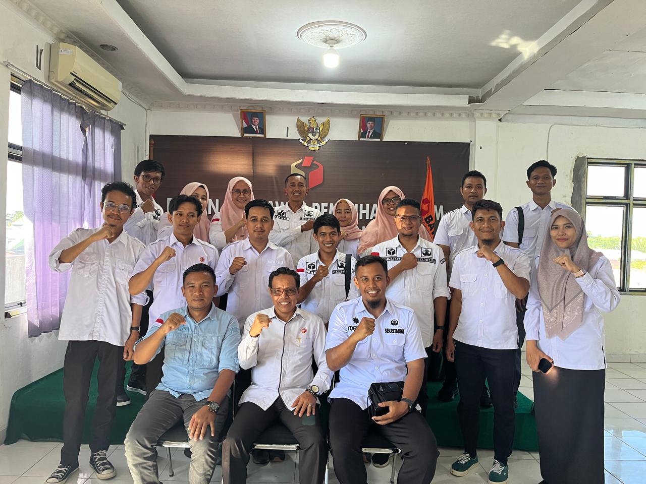 Bawaslu Pariaman sambut Bawaslu Kabupaten Solok dalam rangka pengelolaan PPID, 22/04/2026