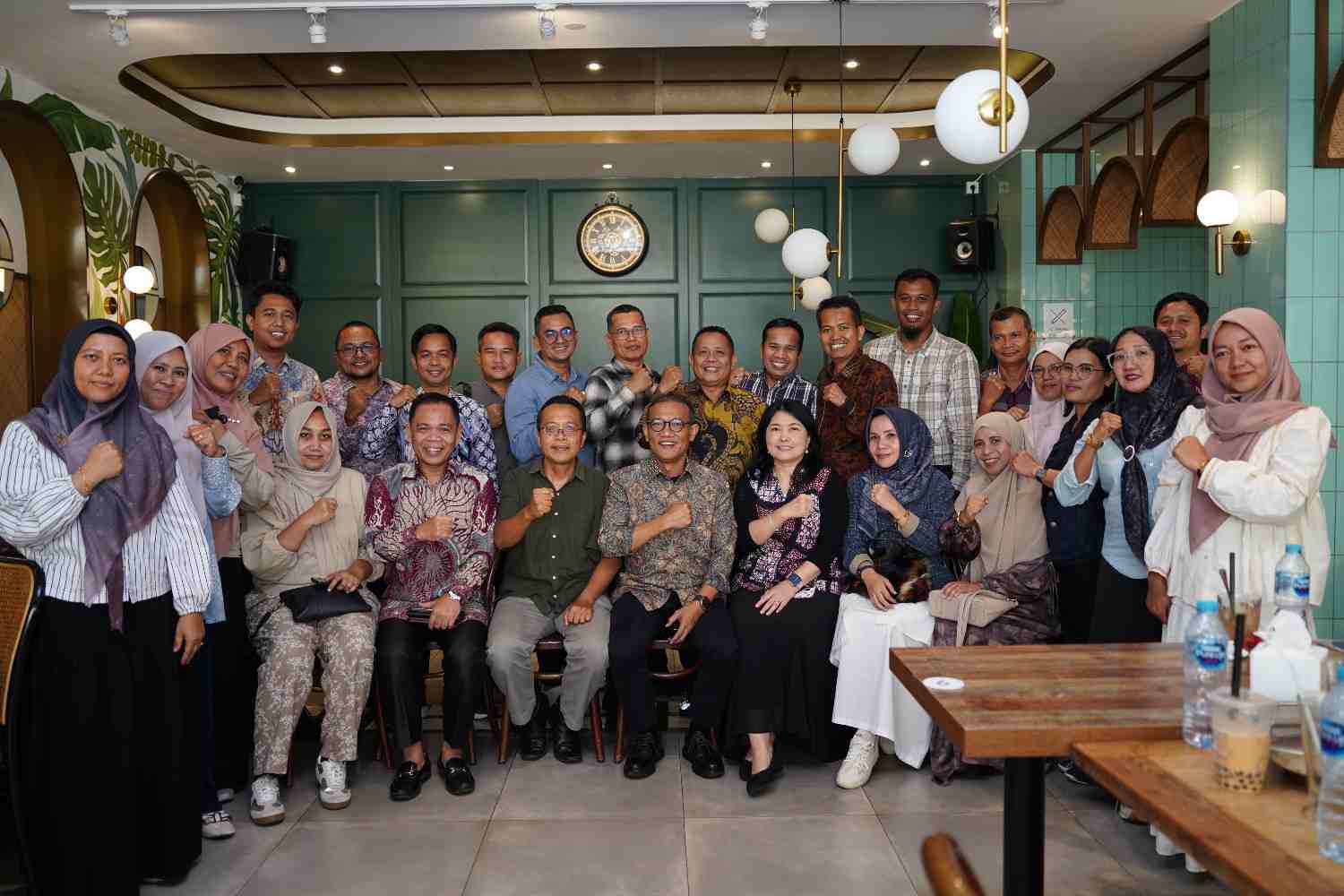  Bawaslu Pariaman Ikuti Diskusi dan Silaturahmi bersama Sekretaris Jenderal Bawaslu RI, 20/09/26