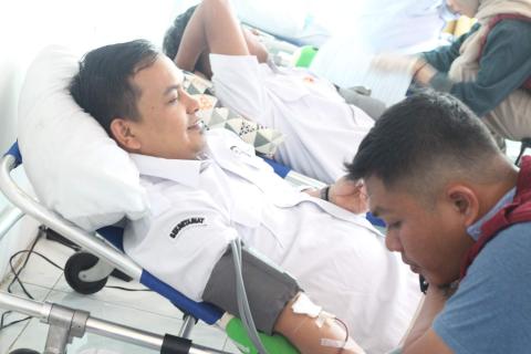 Partisipasi jajaran Bawaslu Kota Pariaman dalam aksi donor darah yang dilaksanaskan KPU Kota Pariaman, 05/08/26