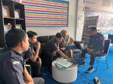 Bawaslu Pariaman Terima Konsultasi PPID SMA N 1 melalui Klinik PPID, 21/09/26