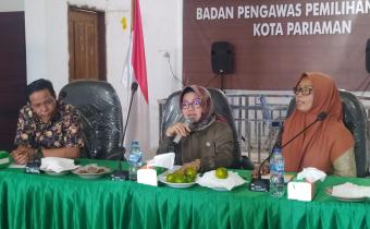 Kordiv Penanganan Pelanggaran Bawaslu Provinsi Sumatera Barat Elly Yanti dan Jajarannya Melakukan Supervisi dan Pembinaan