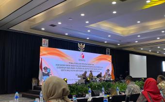 Foto saat narasumber memberikan pengarahan terkait Penelitian dan Review serentak anggaran dana hibah