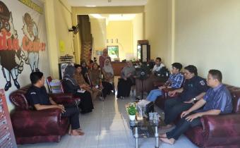Foto Bawaslu Pariaman saat koordinasi dengan Ketua, ANggota serta Staf Panwaslu Kecamatan