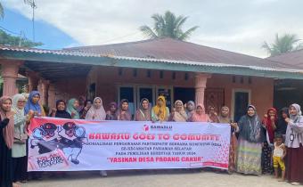 Foto bersama panwaslu kecamatan pariaman selatan bersama komunitas yasinan