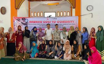Foto goes to community bersama dasawisma desa pauh kuraitaji