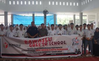 Bawaslu Goes to School di SMA N 5 Pariaman
