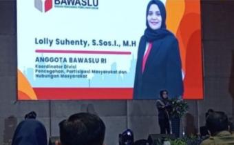 Anggota Bawaslu Lolly Suhenty dalam Rapat Koordinasi (Rakor) Pencegahan Pelanggaran dan Persiapan Pengawasan Pemungutan dan Perhitungan Suara Pemilihan Gubernur dan Wakil Gubernur, Bupati dan Wakil Bupati, Serta Walikota dan Wakil Walikota Tahun 2024 di Tangerang, Senin (11/11/2024).