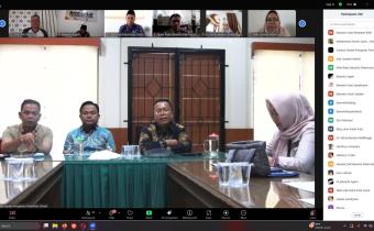 Foto Rapat Evaluasi Publikasi Media Sosial Bawaslu Kabupaten/Kota se-Sumatera Barat