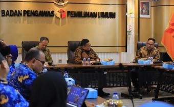 Ketua Bawaslu Rahmat Bagja saat audiensi di Kantor Bawaslu, Jakarta, Selasa (20/5/2025).