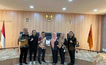 Foto penyampaian Laporan Penanganan Pelanggaran Pemilihan Tahun 2024, 10/02/25