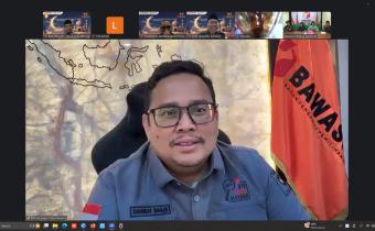 Rahmat Bagja saat menjadi Narasumber kegiatan Ngabuburit Pengawasan Bawaslu Kabupaten Pasaman dan Kabupaten Padang Pariaman