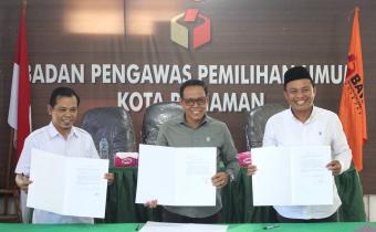 Penandatanganan IKU Bawaslu Kota Pariaman dan Bawaslu Kabupaten/Kota se-Sumatera Barat, rtabu, 12/08/26
